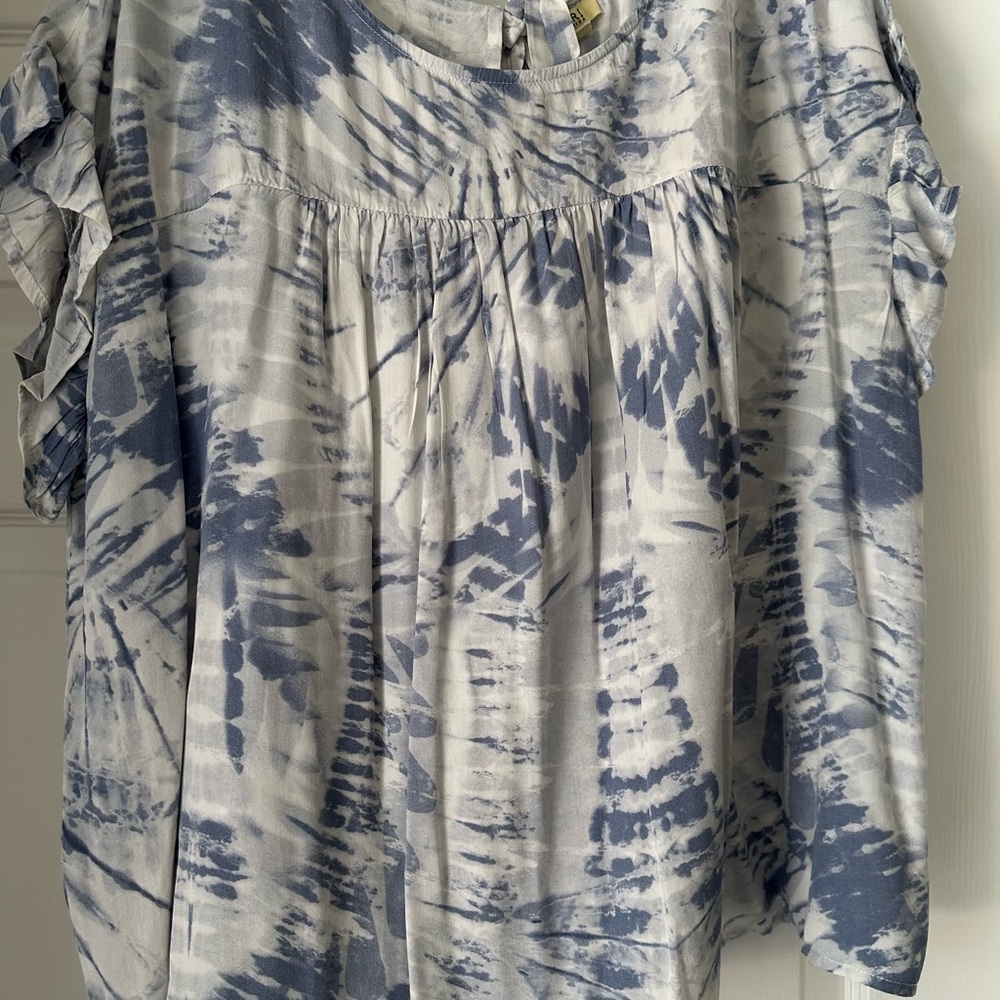 Kori White and Blue Ruffled Blouse with Mandarin Collar